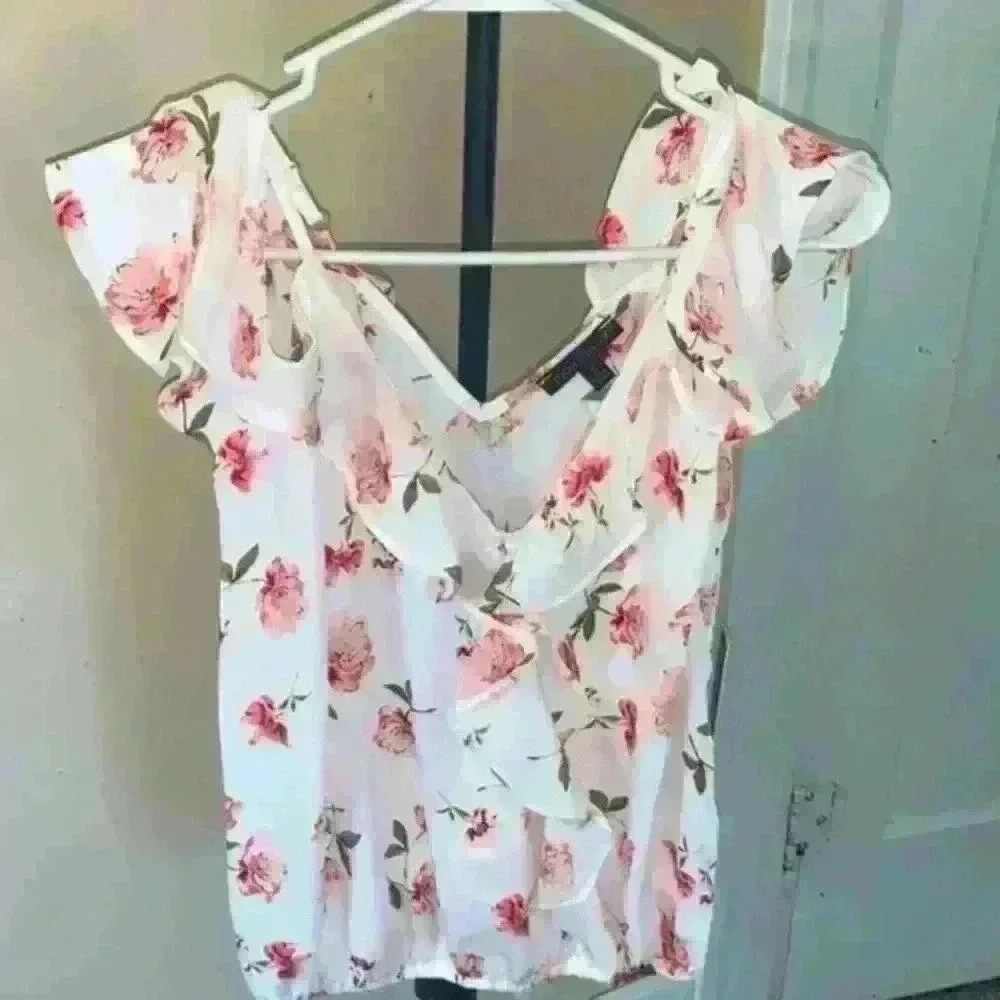 White Floral Halter Top Women (S) Sleeveless /Flow Sleeve